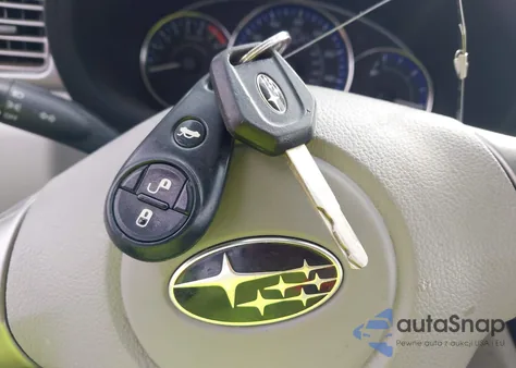 2011 Subaru Forester 2.5X z USA, uszkodzony, nr VIN JF2SHBBC6BH754739